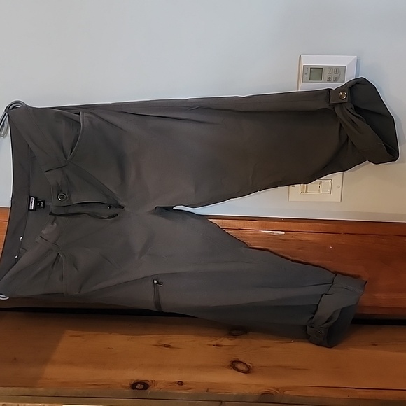 Patagonia convertible pants - Picture 3 of 6